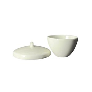 Crisol de porcelana con tapa.